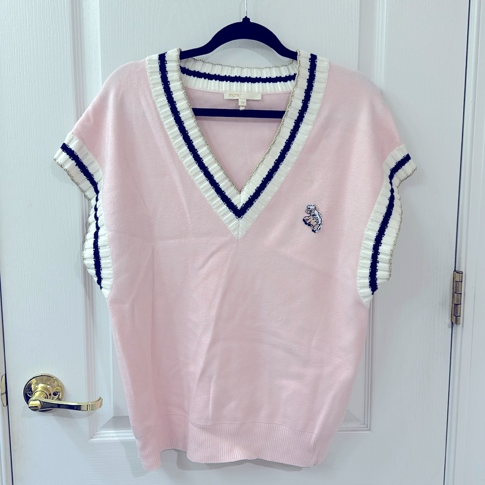 MAJE cool pink vest with little horse,size 2. Used once.